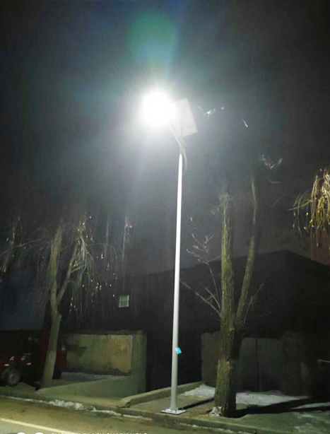 积石山县和田县太阳能路灯项目